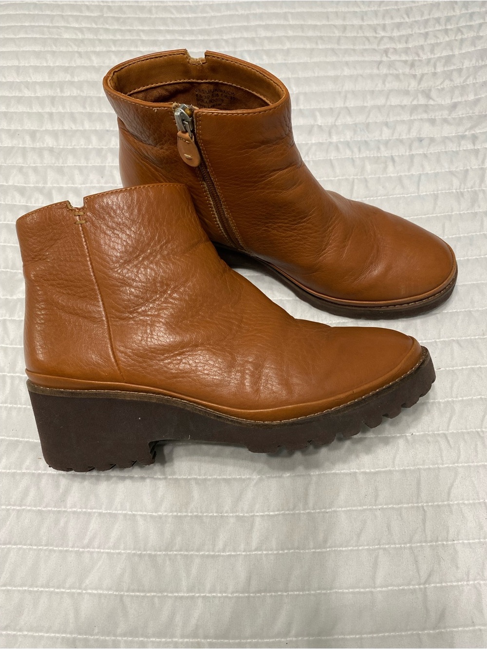 Gentle Souls by Kenneth Cole Mona Cognac Leather Boots Women’s Size 8.5